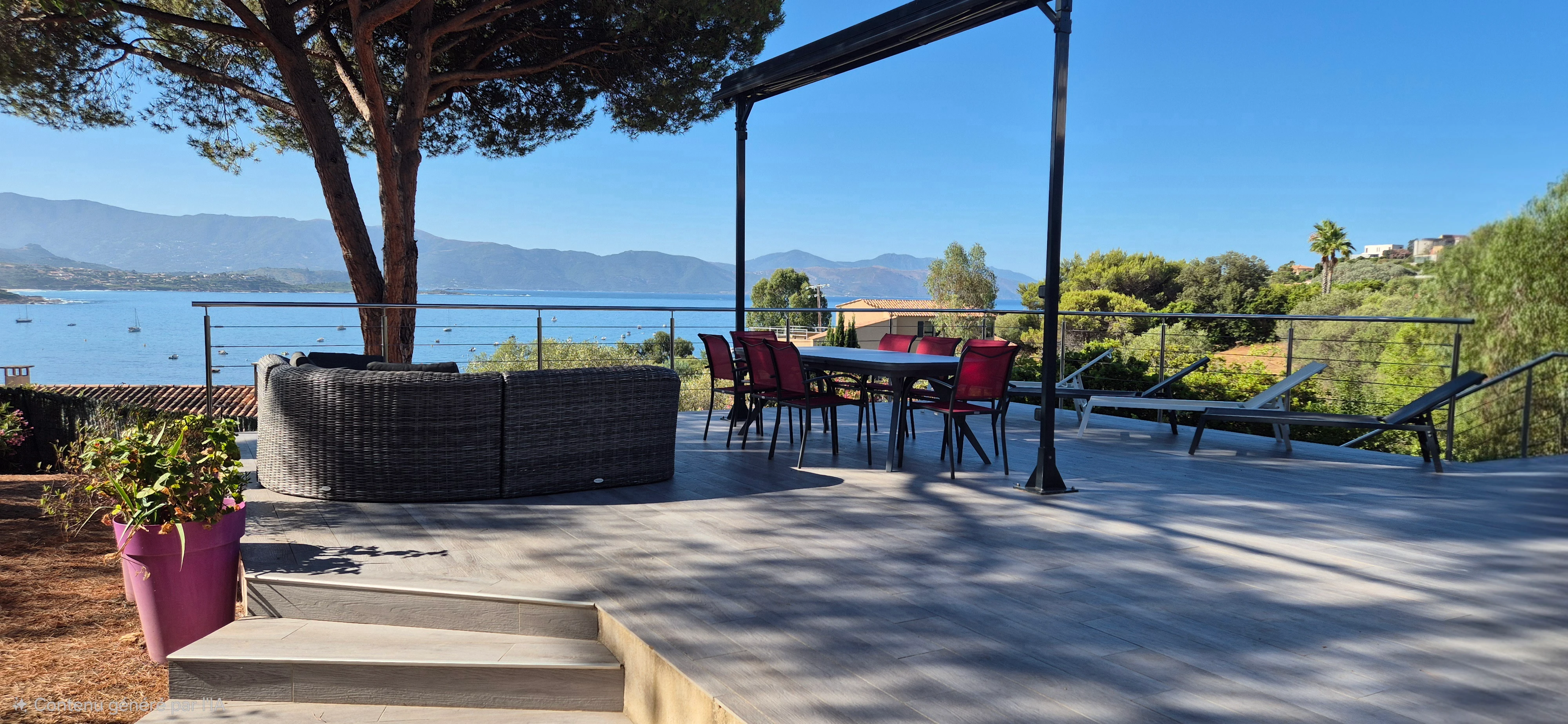 Côté gauche de la terrasse